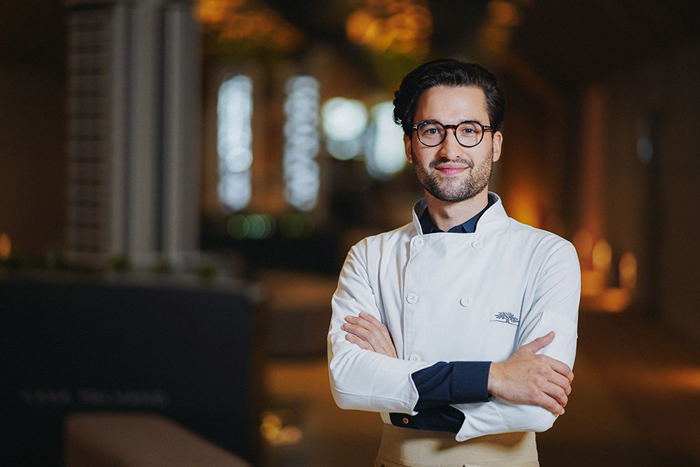 Lucca Chineze, empresário e chef do Buffet Planalto em Londrina, é cliente A. Yoshii