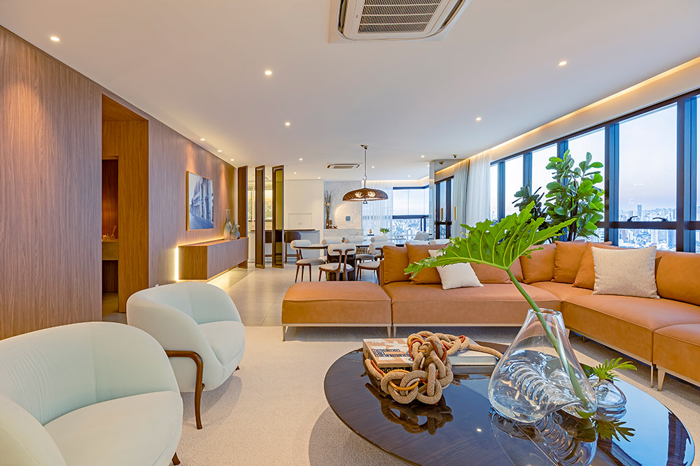 Living do Landmark da A.Yoshii. Empreendimento de um apartamento por andar